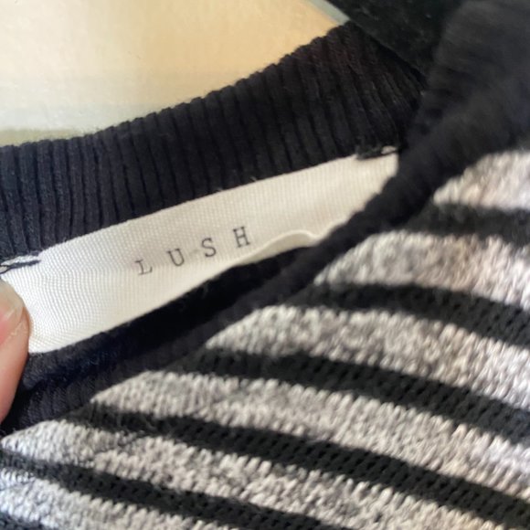 Nordstrom Lush Midi Knit Dress in Grey and Black Stripe - Picture 9 of 9